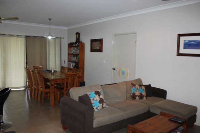 201203080815390.2155.JPG?property1Page=2&property_id=19